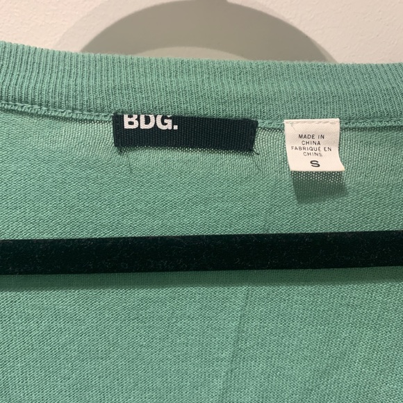 BDG cardigan in small - Picture 4 of 6